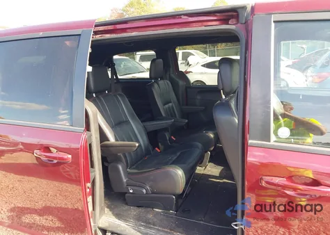 2019 Dodge Grand Caravan Gt from USA, damaged, VIN 2C4RDGEG9KR659276